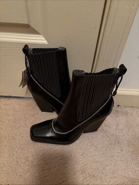 Zara Black Women's Wedge Ankle Boots with Contrast Stitching